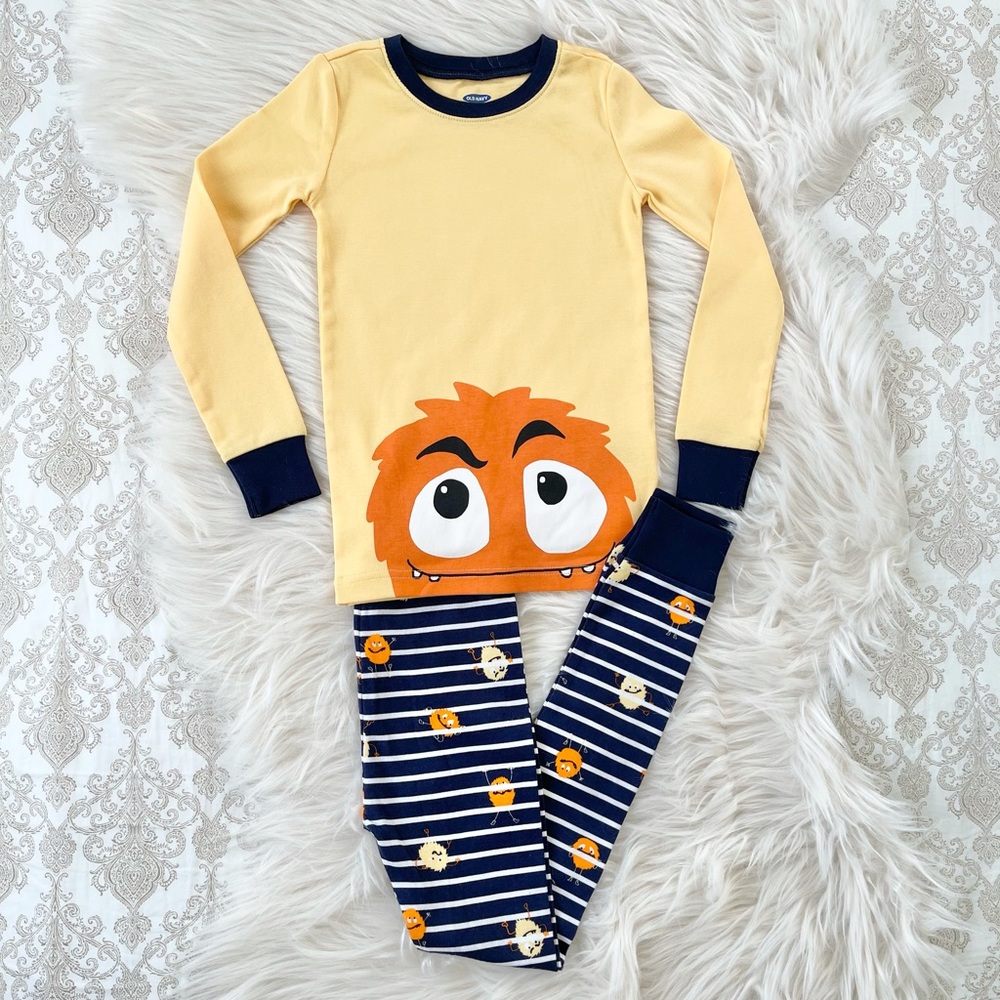 Old Navy Boys Yellow/Navy Blue Monster Print Pajama Set NWT Sz 5